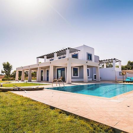 The "Perfect Beach House" Villa Лахания Екстериор снимка